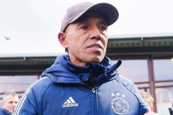 PSSI Tunjuk Simon Tahamata Jadi Kepala Pemandu Bakat Baru